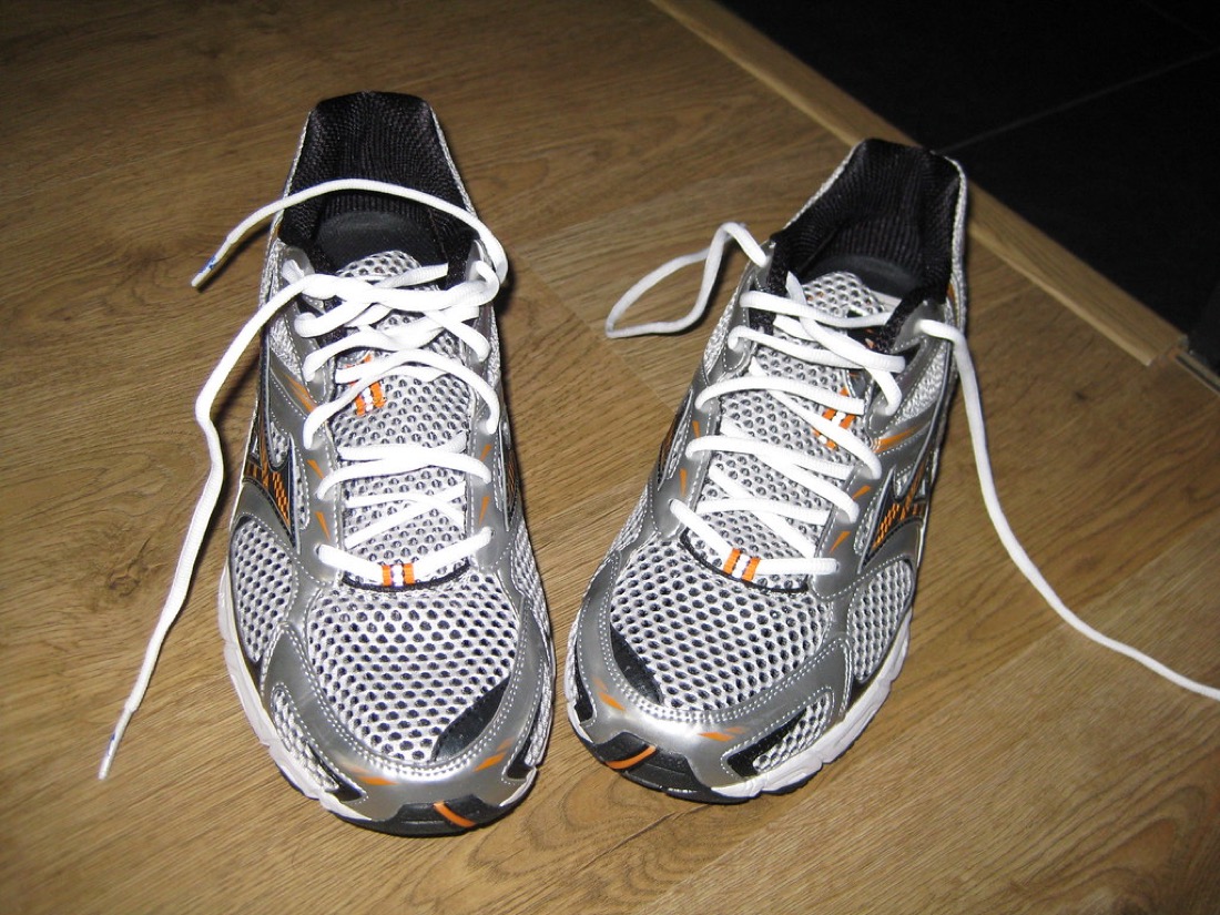 A pair of running shoes